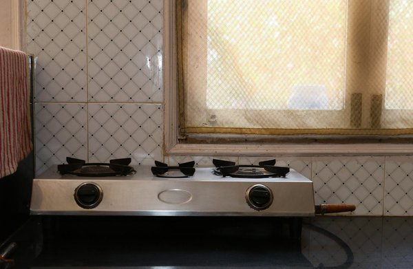 Découvrez les avantages d'une fontaine à eau entreprise connectée